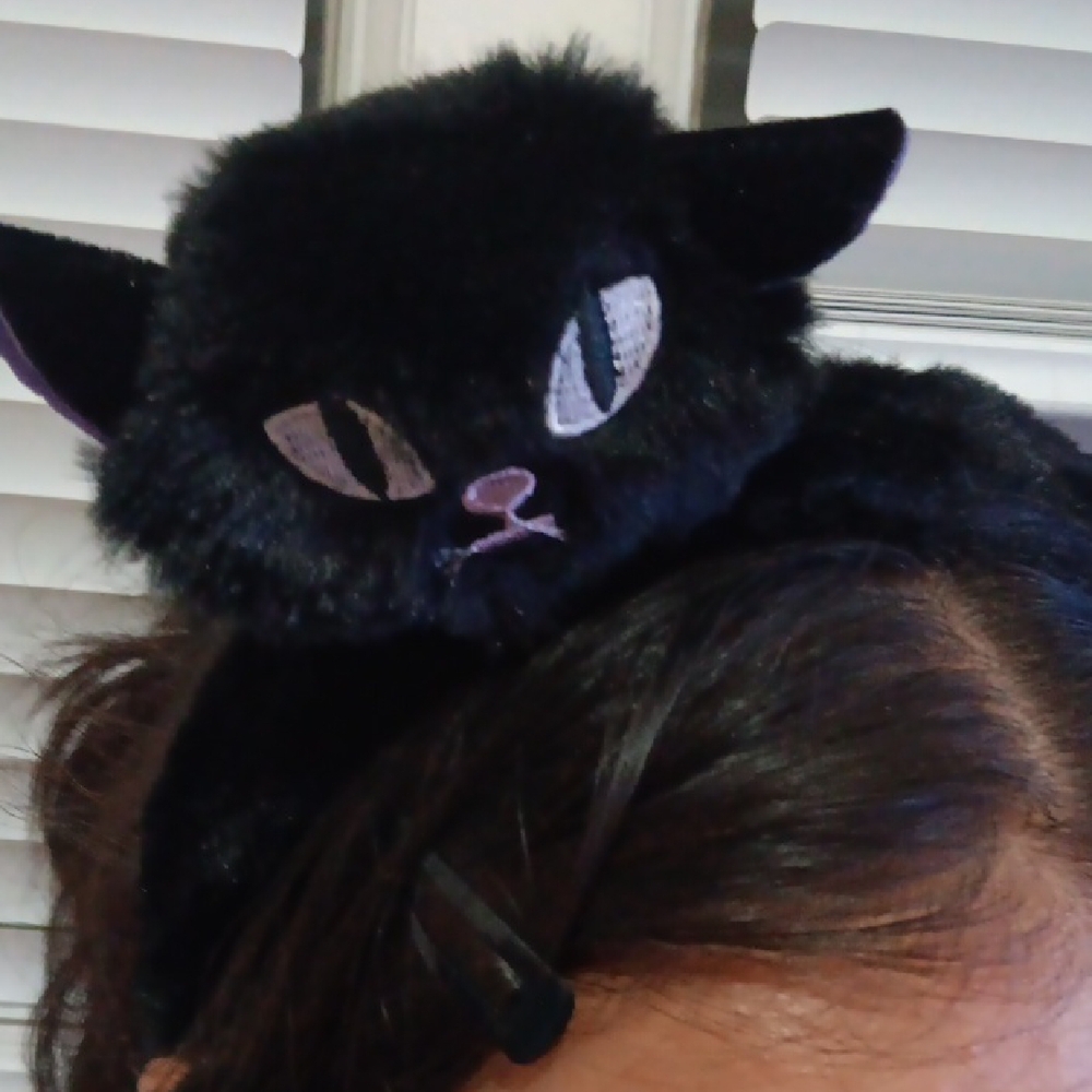 Black Cat Ears Headband NWT - Picture 2 of 4